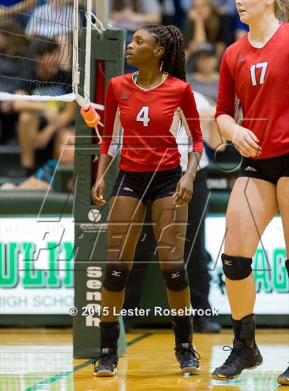 Thumbnail 3 in La Vernia vs. Columbus photogallery.