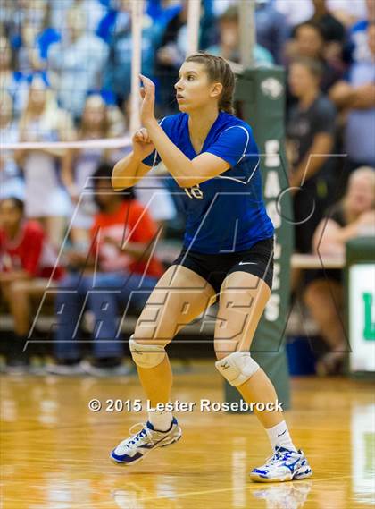 Thumbnail 3 in La Vernia vs. Columbus photogallery.