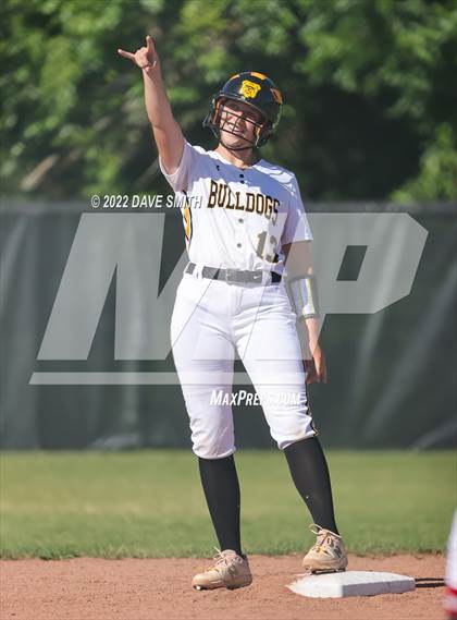 Thumbnail 2 in North Scott @ Bettendorf photogallery.