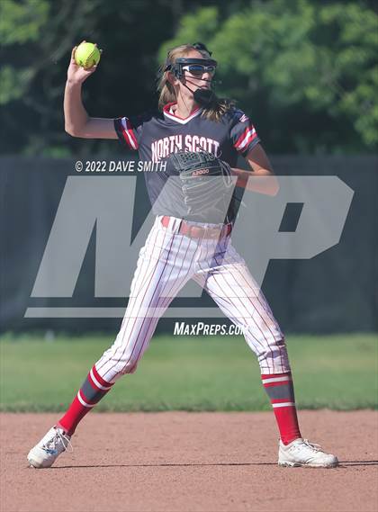 Thumbnail 2 in North Scott @ Bettendorf photogallery.