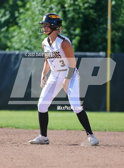 Thumbnail 1 in North Scott @ Bettendorf photogallery.