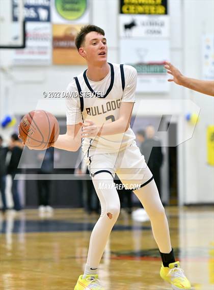 Thumbnail 2 in Branson vs. Gridley (Gridley Invitational) photogallery.