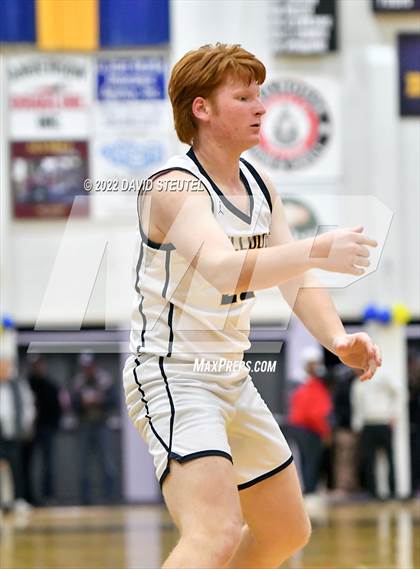 Thumbnail 3 in Branson vs. Gridley (Gridley Invitational) photogallery.