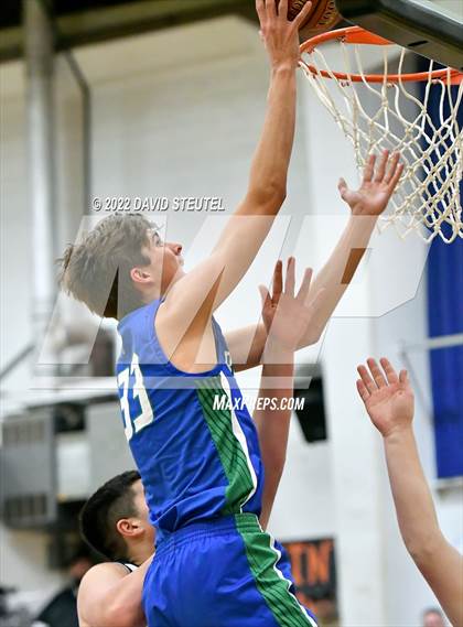 Thumbnail 3 in Branson vs. Gridley (Gridley Invitational) photogallery.