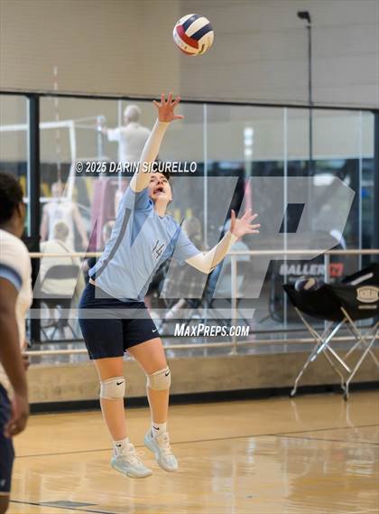 Thumbnail 1 in Odyssey Institute vs. Fairfax (Epic Tourneys Invite) photogallery.