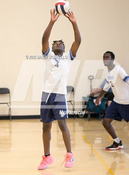 Thumbnail 2 in Odyssey Institute vs. Fairfax (Epic Tourneys Invite) photogallery.