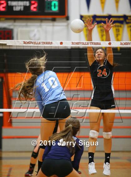 Thumbnail 2 in Pleasant Valley @ Roseville photogallery.