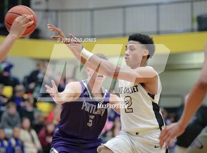 Thumbnail 2 in Mount Juliet vs Portland (TSSAA District 9-AAA Quarterfinal) photogallery.