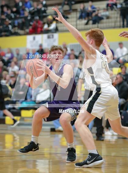Thumbnail 2 in Mount Juliet vs Portland (TSSAA District 9-AAA Quarterfinal) photogallery.