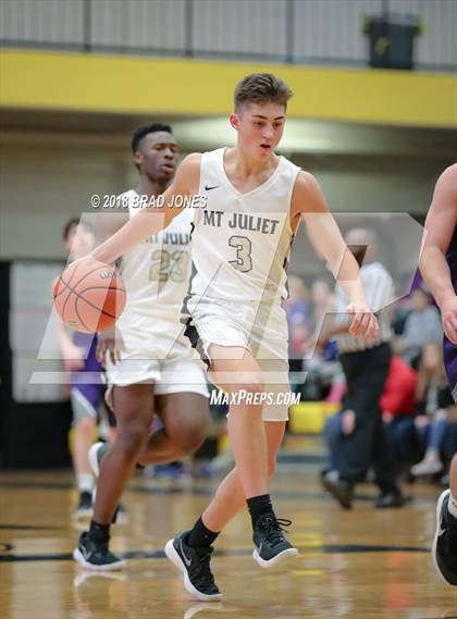 Thumbnail 3 in Mount Juliet vs Portland (TSSAA District 9-AAA Quarterfinal) photogallery.