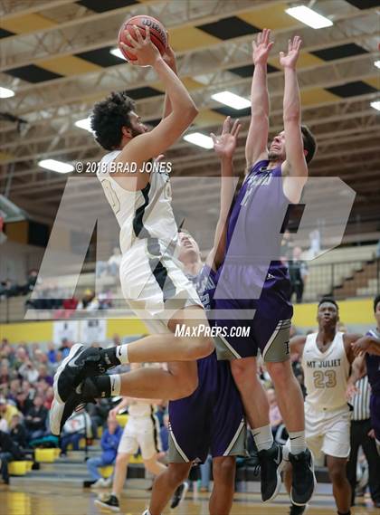 Thumbnail 2 in Mount Juliet vs Portland (TSSAA District 9-AAA Quarterfinal) photogallery.