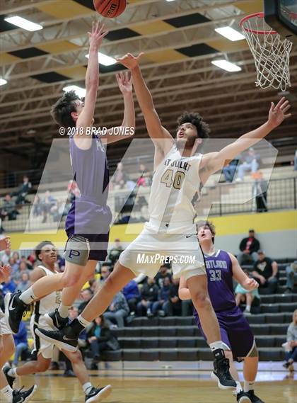 Thumbnail 2 in Mount Juliet vs Portland (TSSAA District 9-AAA Quarterfinal) photogallery.