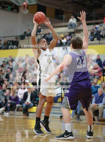 Thumbnail 2 in Mount Juliet vs Portland (TSSAA District 9-AAA Quarterfinal) photogallery.