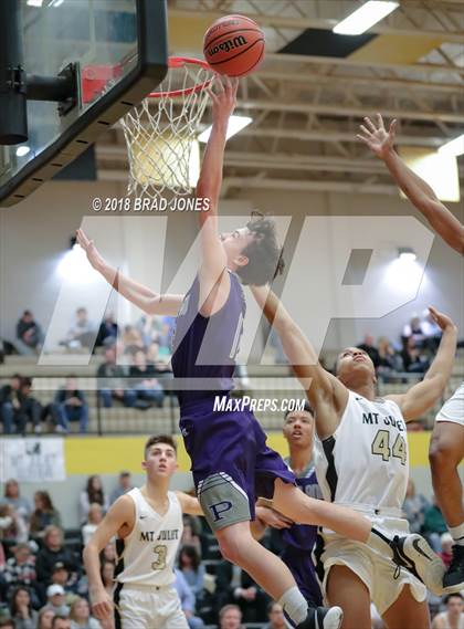Thumbnail 3 in Mount Juliet vs Portland (TSSAA District 9-AAA Quarterfinal) photogallery.
