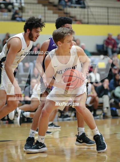 Thumbnail 3 in Mount Juliet vs Portland (TSSAA District 9-AAA Quarterfinal) photogallery.