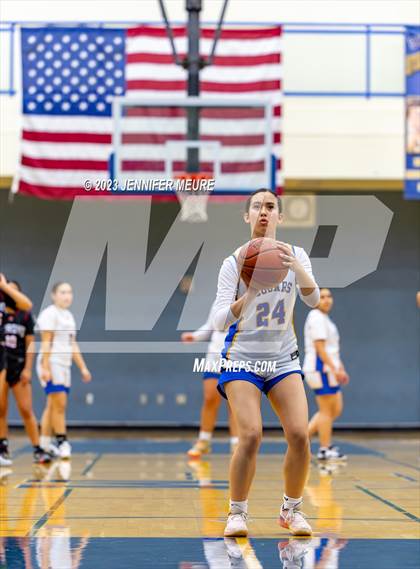 Thumbnail 2 in Arroyo @ Newark Memorial photogallery.