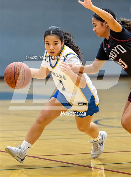 Thumbnail 2 in Arroyo @ Newark Memorial photogallery.