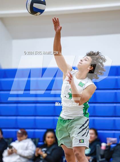 Thumbnail 3 in Monrovia vs. Oaks Christian (Culver City Invitational) photogallery.