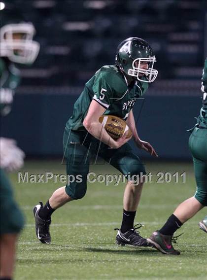 Thumbnail 2 in Avon vs. Cuba-Rushford photogallery.