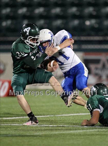 Thumbnail 3 in Avon vs. Cuba-Rushford photogallery.