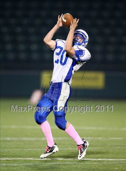 Thumbnail 1 in Avon vs. Cuba-Rushford photogallery.