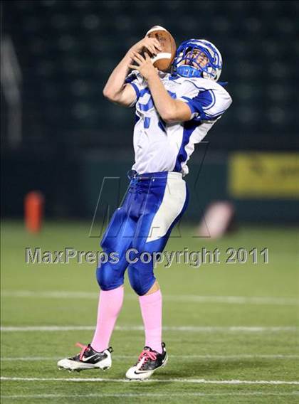 Thumbnail 2 in Avon vs. Cuba-Rushford photogallery.