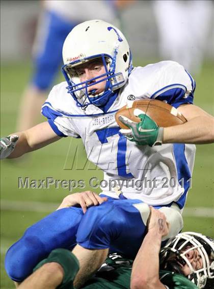 Thumbnail 3 in Avon vs. Cuba-Rushford photogallery.