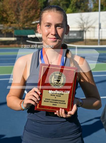 Thumbnail 1 in NCHSAA 1A Dual Team Tennis Championship photogallery.