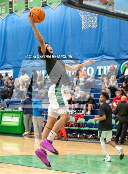 Thumbnail 3 in Overland vs Regis Jesuit photogallery.
