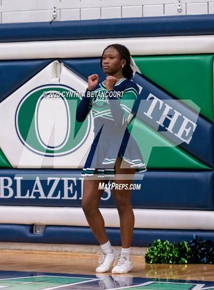 Thumbnail 3 in Overland vs Regis Jesuit photogallery.