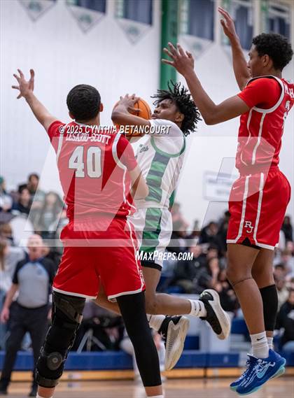Thumbnail 2 in Overland vs Regis Jesuit photogallery.