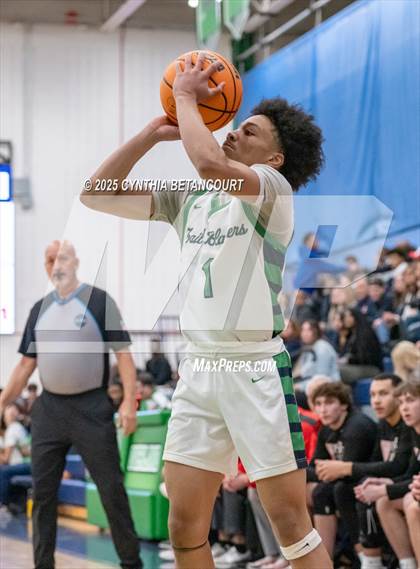 Thumbnail 1 in Overland vs Regis Jesuit photogallery.