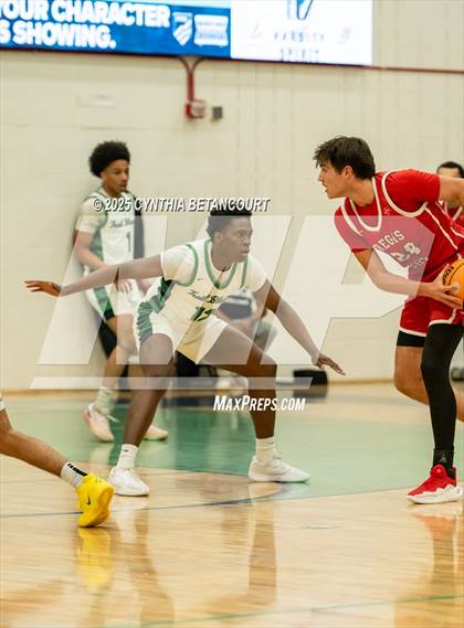Thumbnail 2 in Overland vs Regis Jesuit photogallery.