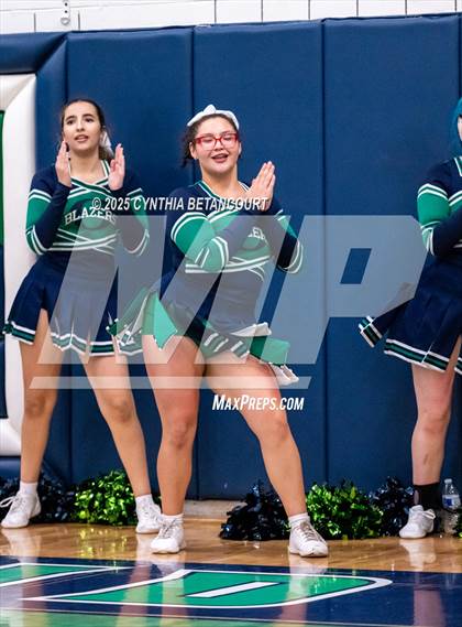 Thumbnail 1 in Overland vs Regis Jesuit photogallery.