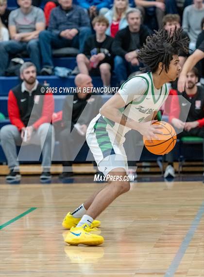 Thumbnail 1 in Overland vs Regis Jesuit photogallery.