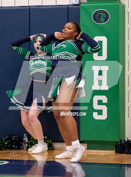 Thumbnail 3 in Overland vs Regis Jesuit photogallery.