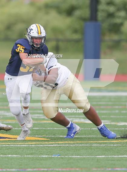 Thumbnail 2 in Baldwin @ Massapequa photogallery.