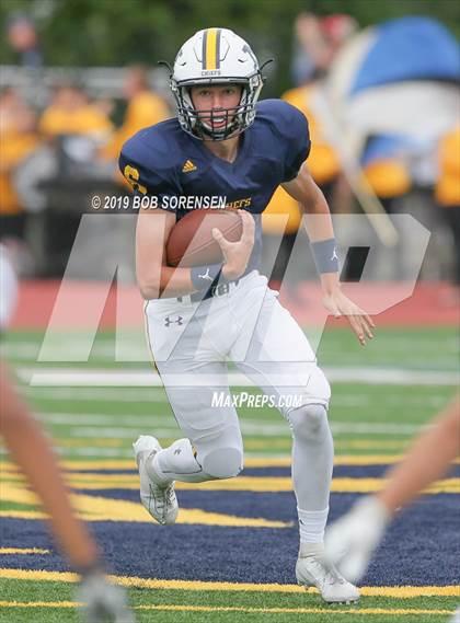 Thumbnail 1 in Baldwin @ Massapequa photogallery.