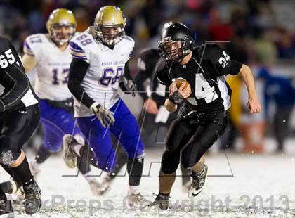 Thumbnail 3 in Homer-Center vs. Bishop Guilfoyle (PIAA Class A 1st Round) photogallery.