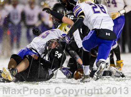 Thumbnail 3 in Homer-Center vs. Bishop Guilfoyle (PIAA Class A 1st Round) photogallery.