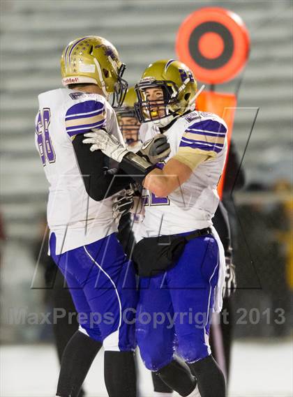 Thumbnail 2 in Homer-Center vs. Bishop Guilfoyle (PIAA Class A 1st Round) photogallery.