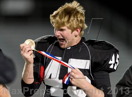 Thumbnail 2 in Homer-Center vs. Bishop Guilfoyle (PIAA Class A 1st Round) photogallery.