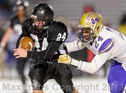 Thumbnail 1 in Homer-Center vs. Bishop Guilfoyle (PIAA Class A 1st Round) photogallery.