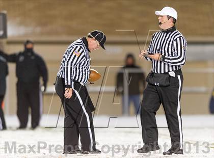 Thumbnail 2 in Homer-Center vs. Bishop Guilfoyle (PIAA Class A 1st Round) photogallery.