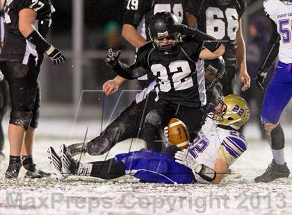 Thumbnail 3 in Homer-Center vs. Bishop Guilfoyle (PIAA Class A 1st Round) photogallery.