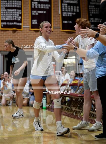 Thumbnail 3 in Mica Mountain @ Salpointe Catholic photogallery.