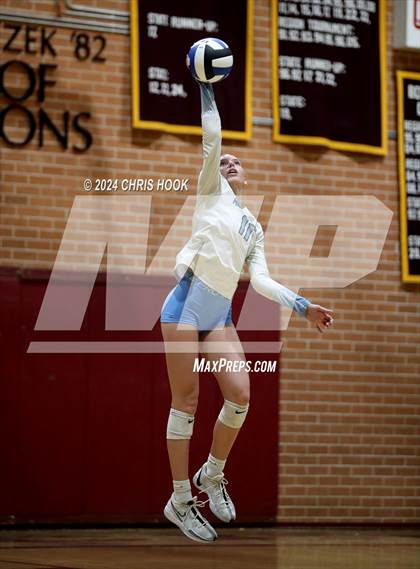 Thumbnail 1 in Mica Mountain @ Salpointe Catholic photogallery.