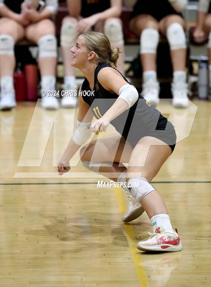 Thumbnail 1 in Mica Mountain @ Salpointe Catholic photogallery.