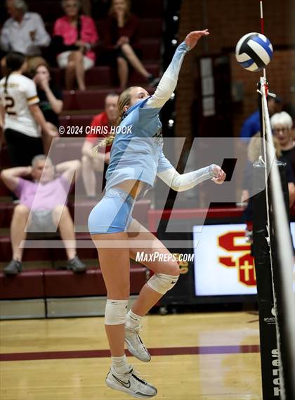 Thumbnail 2 in Mica Mountain @ Salpointe Catholic photogallery.