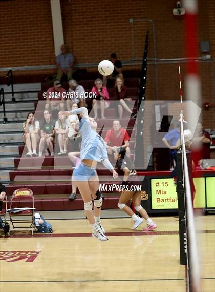 Thumbnail 2 in Mica Mountain @ Salpointe Catholic photogallery.